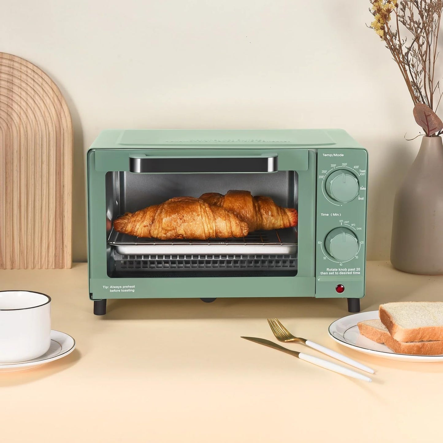 Mainstay Toaster Oven Combo Kitchen Appliances, Fits 9” Pizza, 4 Slice Capacity, Powerful Circulation, Auto Shutoff, Includes Baking Rack Pan Quartz, up to 60 Min, Easy Clean (Black)